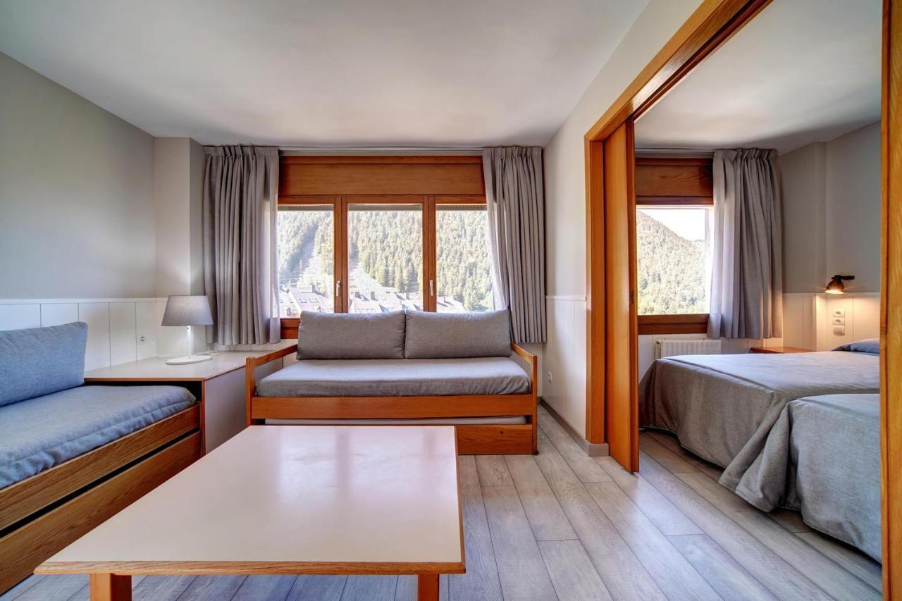 Apartamentos Solneu บาเกย์รา-เบเรต ภายนอก รูปภาพ