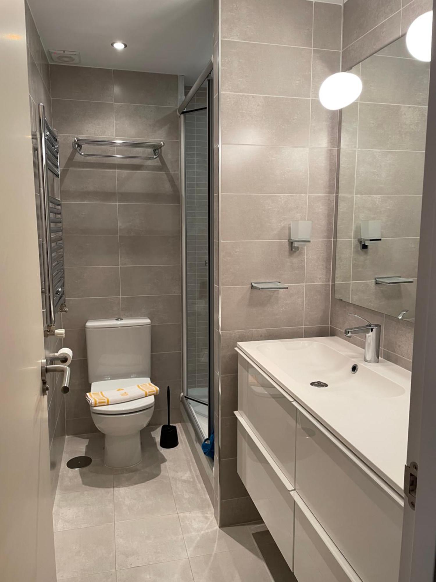 Apartamentos Solneu บาเกย์รา-เบเรต ภายนอก รูปภาพ