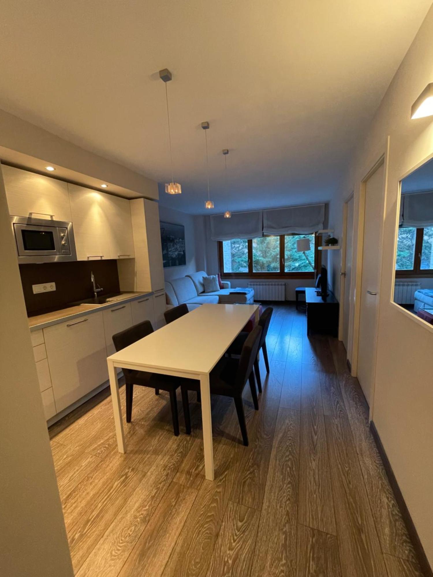 Apartamentos Solneu บาเกย์รา-เบเรต ภายนอก รูปภาพ